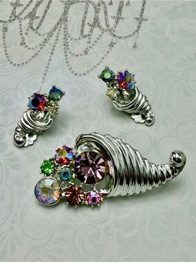 Vintage Crystal Cornucopia Brooch and Earring Set #15sh